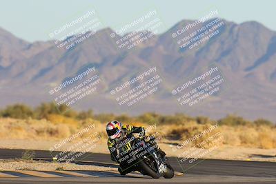 media/Jan-11-2025-CVMA (Sat) [[ddeb3f563a]]/Race 13-Amateur Supersport Open/